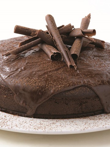 Rich Chocolate Cake-002