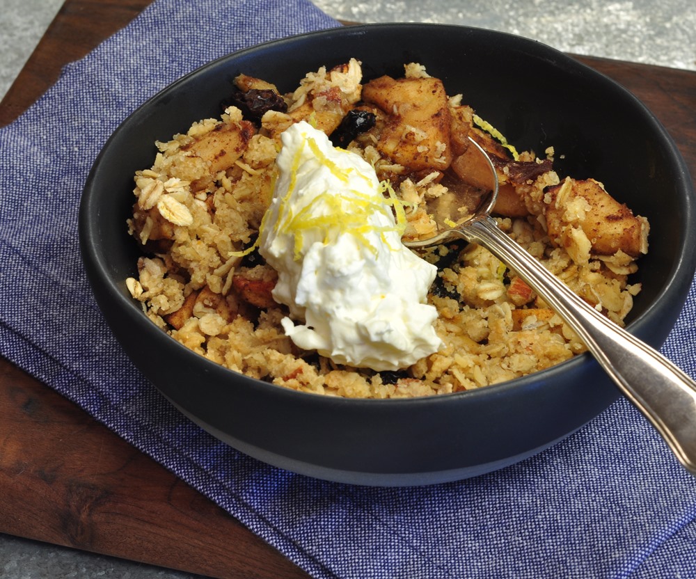 Spicy apple crumble
