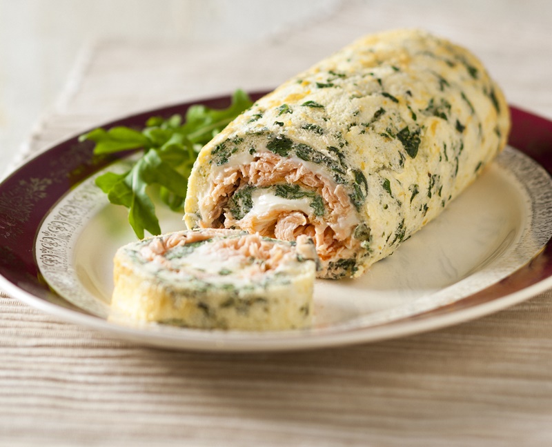 Spinach and salmon roulade